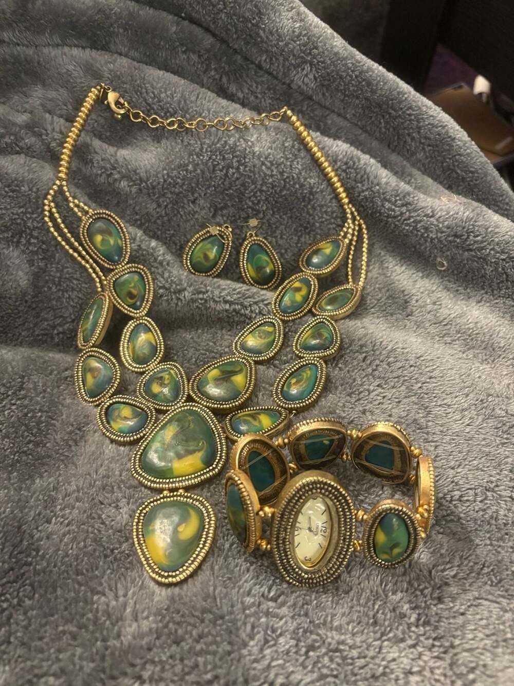 Chico's Resin Swirl Watch Bracelet And Statement Necklace Green Yellow
